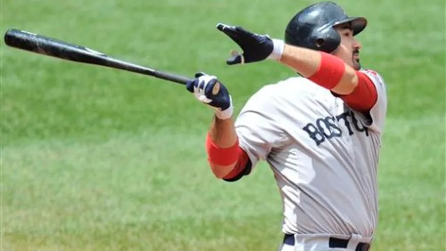 Medias Rojas 14, Indios 1; González produce cuatro