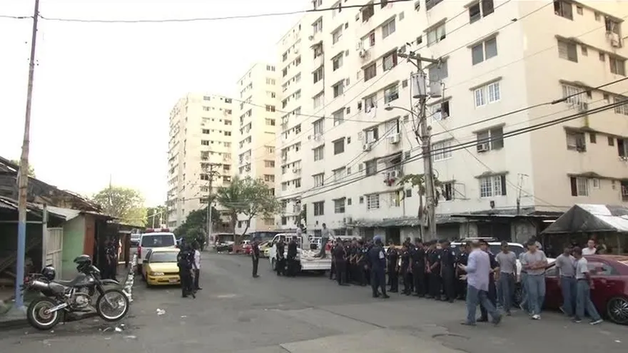 Noticiero Fin de Semana del 18 de Diciembre del 2016 Bloque 4