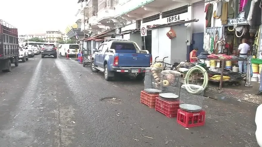 Polémica entre Alcaldía y buhoneros del Terraplén