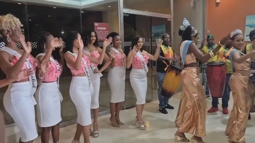 Aspirantes a reina del carnaval de Colón.