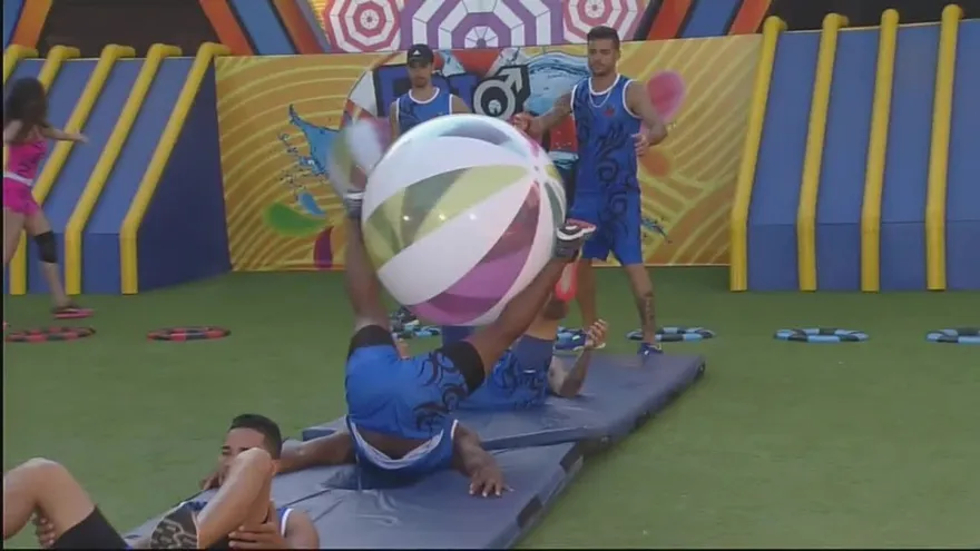 Pura diversión lo que se vivió jugando en De Pies A Cabeza