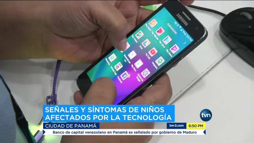 Piden a los padres estar pendiente de lo que hacen sus hijos en redes sociales