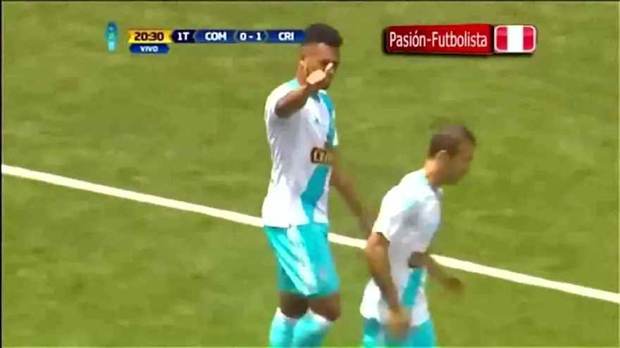 El primer gol de Rolando Blackburn en Perú