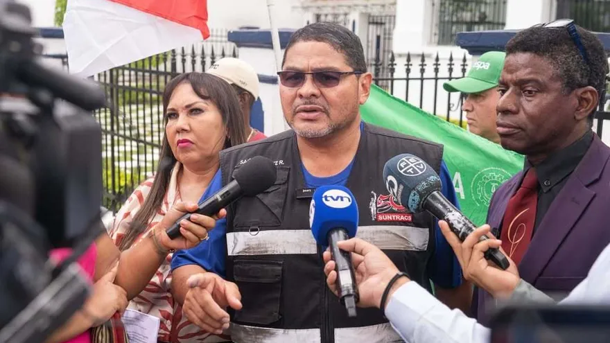 Saúl Méndez abandona Bolivia según informó el país suramericano