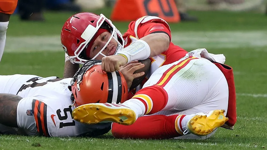 La vuelta de Patrick Mahomes con los Chiefs depende de los médicos
