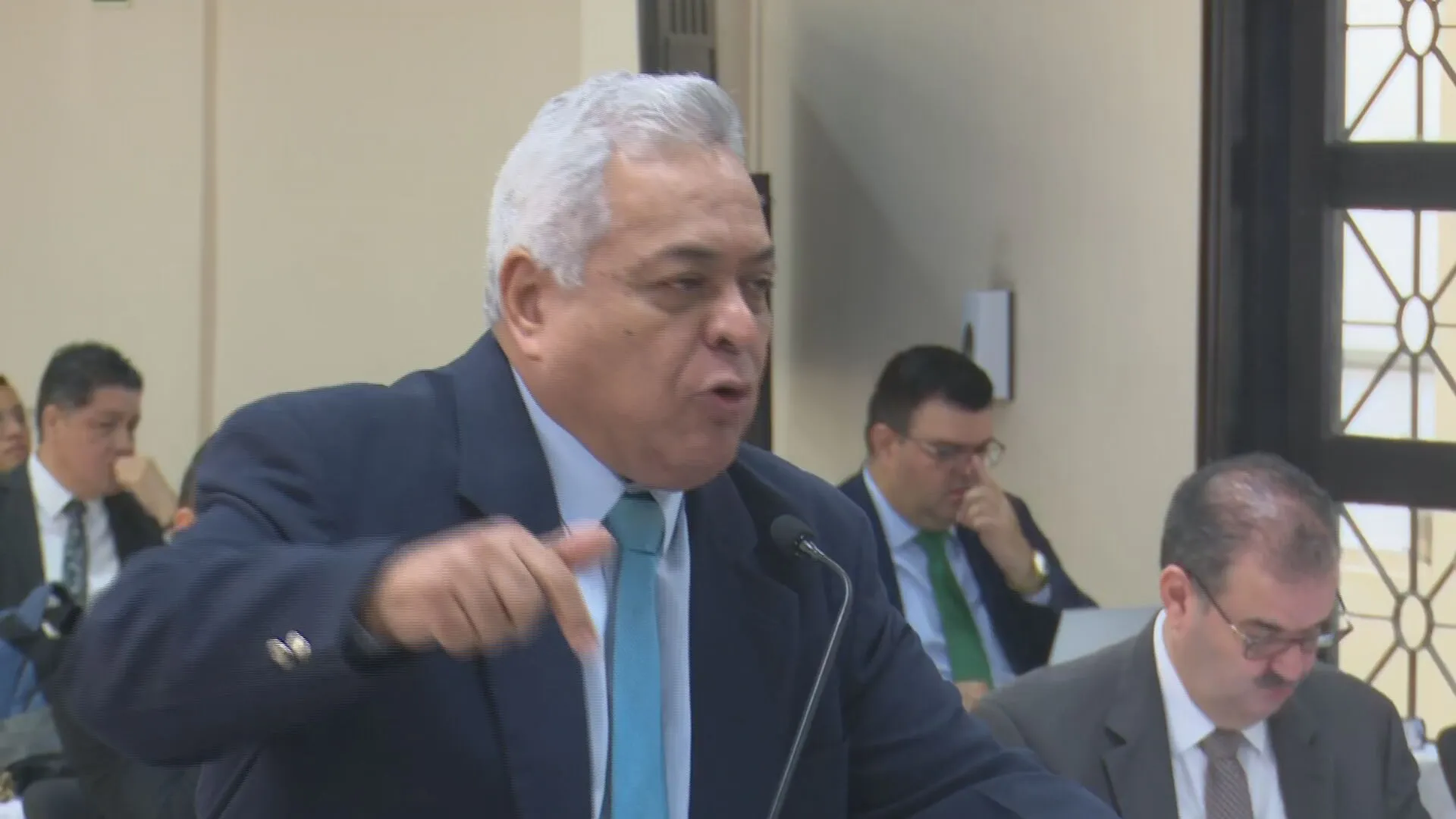 Alejandro Pérez, abogado defensor.