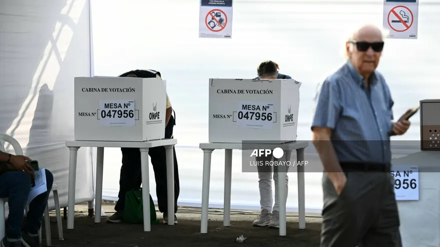 Votaciones presidenciales en Perú.
