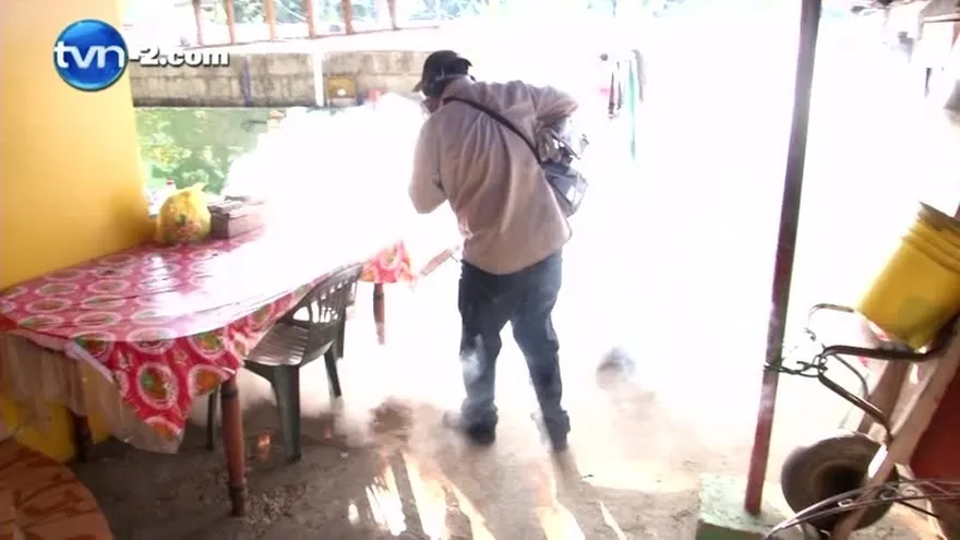 Autoridades del Minsa en alerta sanitaria por casos de dengue