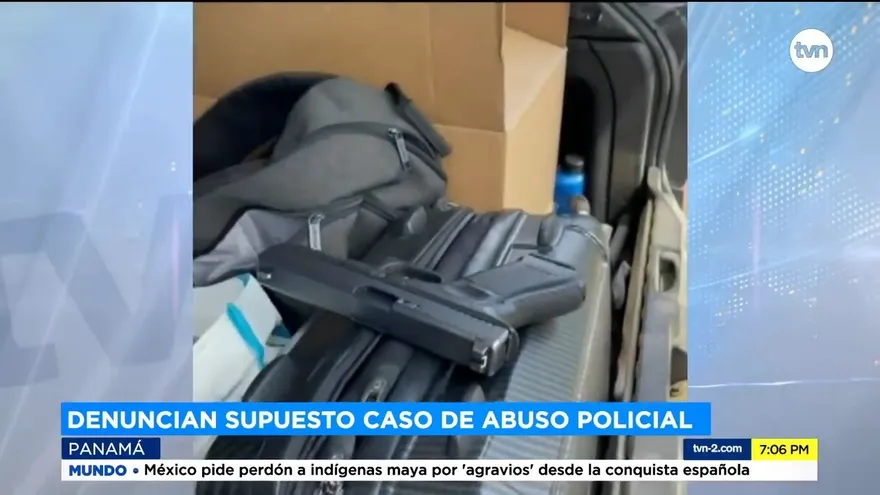 Siguen la investigación por caso de policía que colocó arma en el auto de una mujer