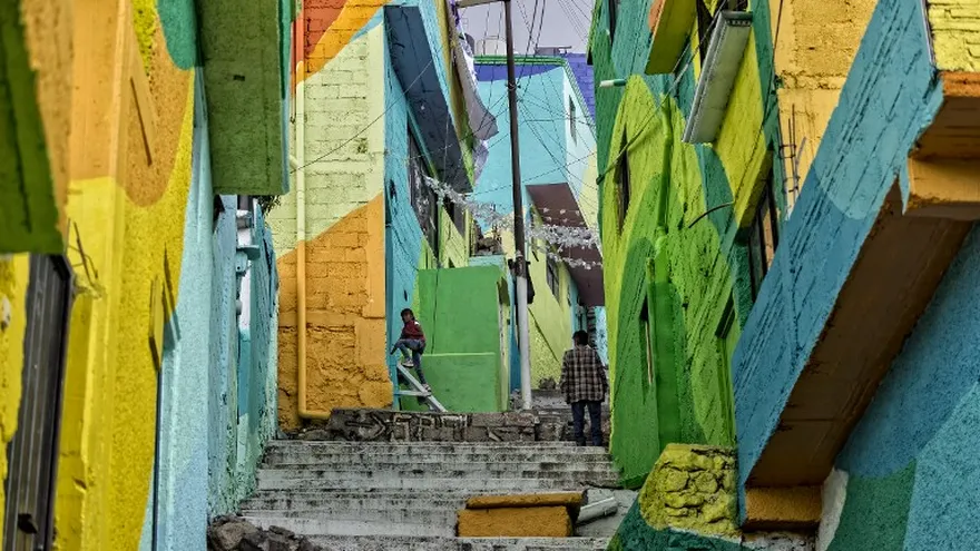 Vista de uno de los callejones de la colina "Las Palmitas" en Pachuca, estado de Hidalgo, el 06 de agosto 2015 .