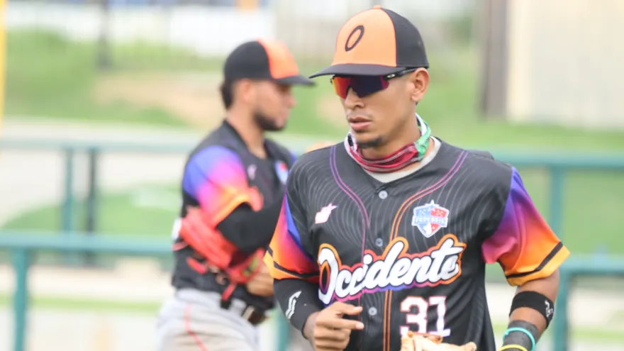 Erick Barría, pelotero del equipo u23 de Chiriquí Occidente