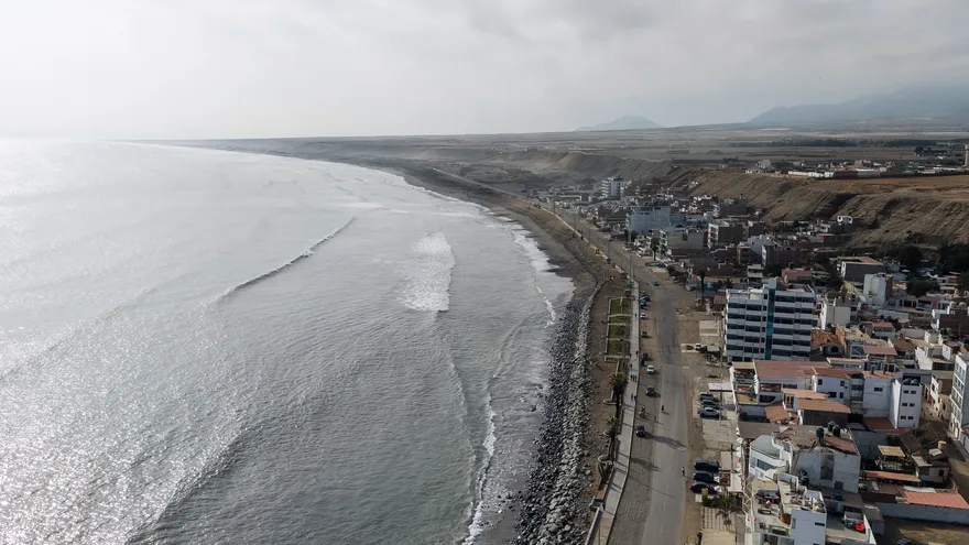 Balneario de Huanchaco, Trujillo, Perú