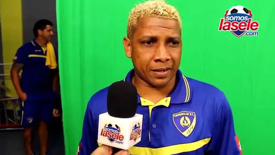 Puchito Medina entrenador del Chorrillo FC listo para la Liga