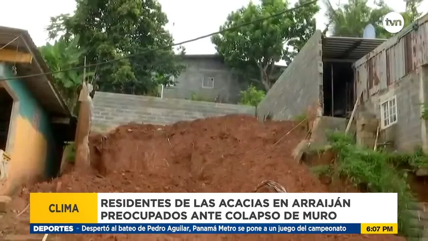 Familias en Arraiján piden a las autoridades intervenir muro colapsado
