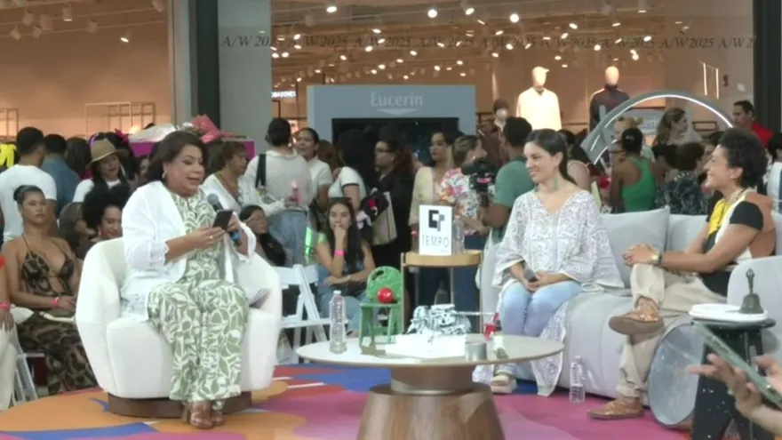 Castalia Pascual de TVN Noticias, fue una de las caras de TVN Media que participó en el evento.