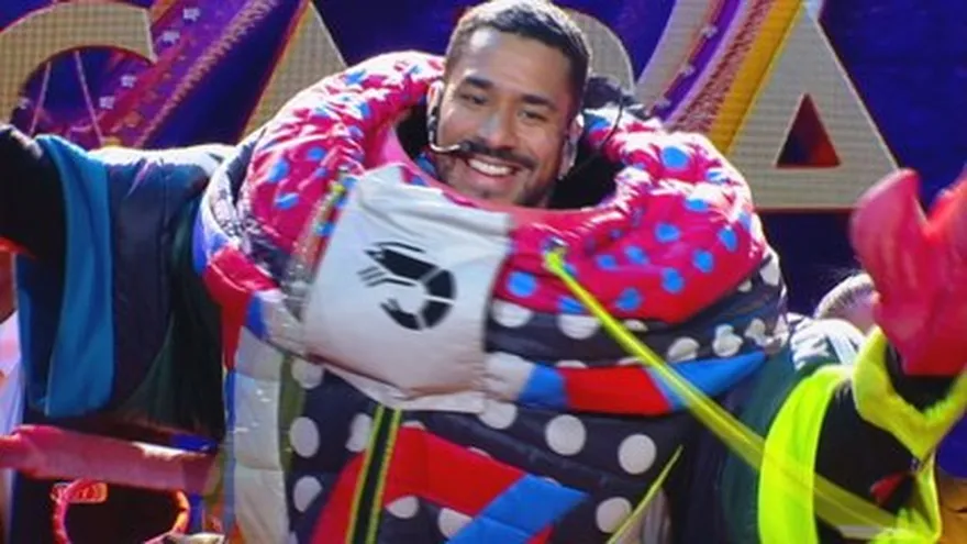 Show 6: Desenmascarado