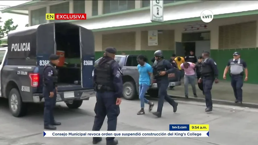 Trasladan a delincuentes que privaron de libertad a personas en Colón