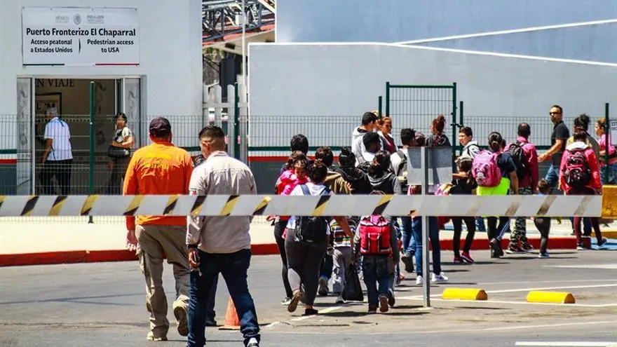 Gobierno EEUU mantiene en el limbo a cientos de familias migrantes separadas