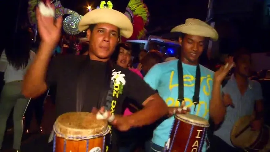 Residentes de San Miguelito celebran el 10 de noviembre