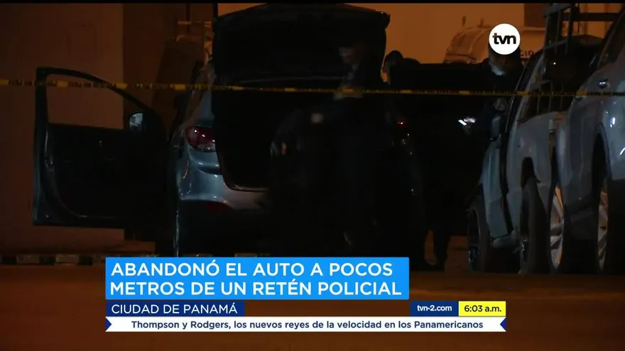 Encuentran más de 400 paquetes de droga en auto abandonado