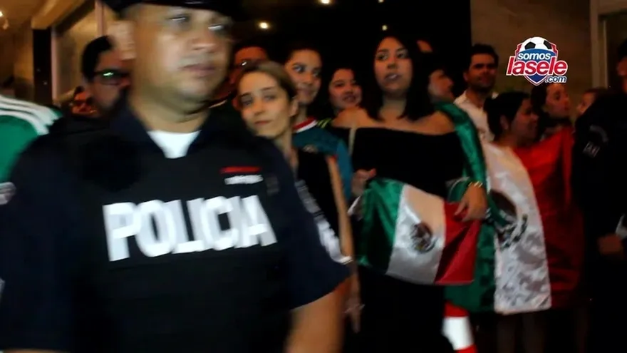 Diario de la Sele: La llegada de México al hotel Westin