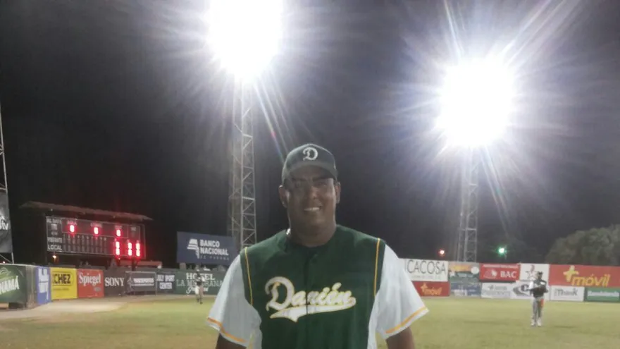Rolando Paz juega en este torneo para el equipo mayor de Darién