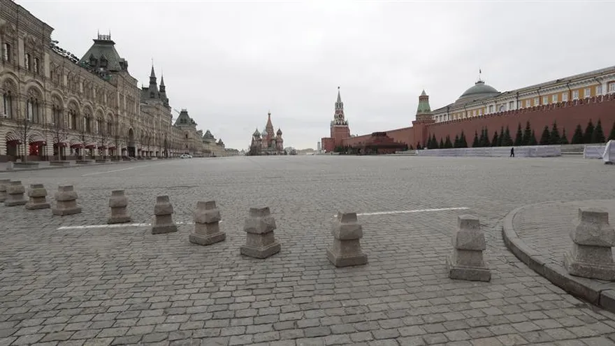 Rusia concluyó la segunda etapa de ensayos de la vacuna contra la COVID-19 creada por el centro de investigaciones Véktor, la segunda desarrollada en el país contra la enfermedad.