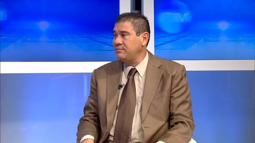 80 por ciento de comercios cumple decreto: Meilán