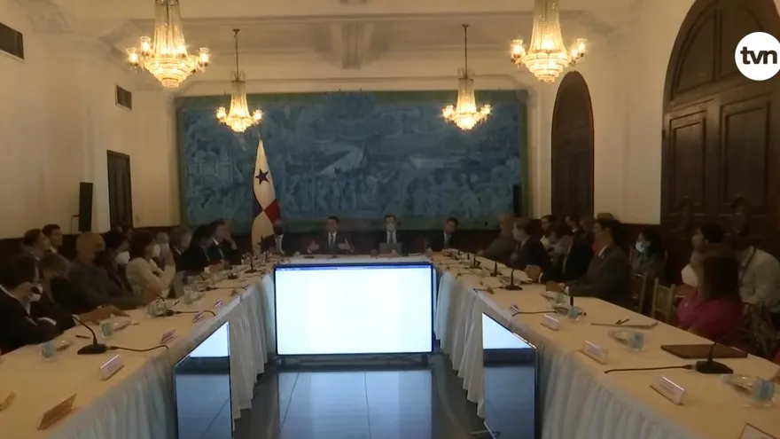 Gobierno y propietarios de farmacias llegan acuerdo