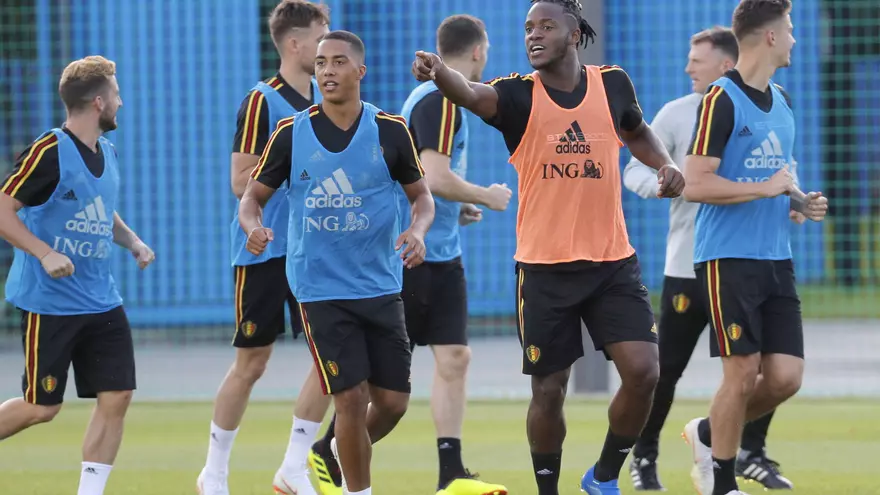 Hazard, Lukaku, Witsel, Kompany y Meunier, ausentes en el entrenamiento colectivo belga | Agencias