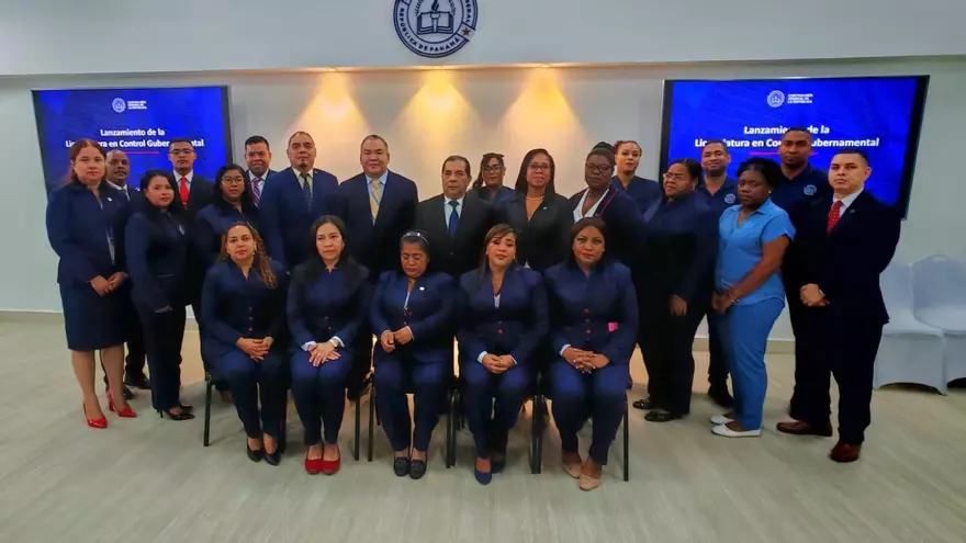 Universidad de Panamá y Contraloría lanzan licenciatura en Control Gubernamental.