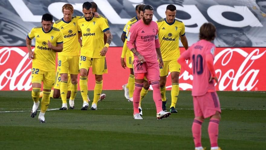 El Real Madrid cae en el plan del Cádiz