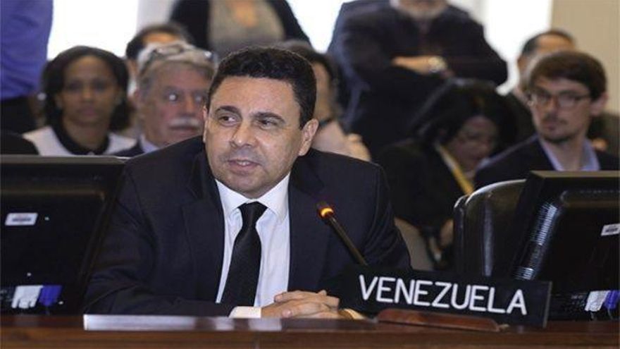 Maduro nombra a Samuel Moncada nuevo canciller de Venezuela