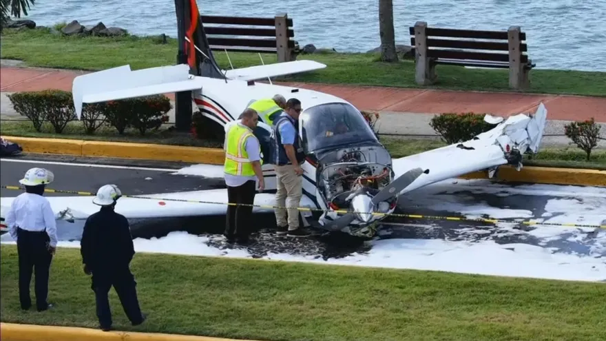 Avioneta se precipita en Amador