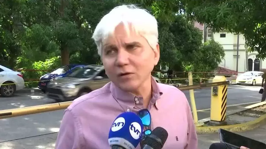 Giacomo Tamburelli dice que tramitó la compra de la máquina pinchadora