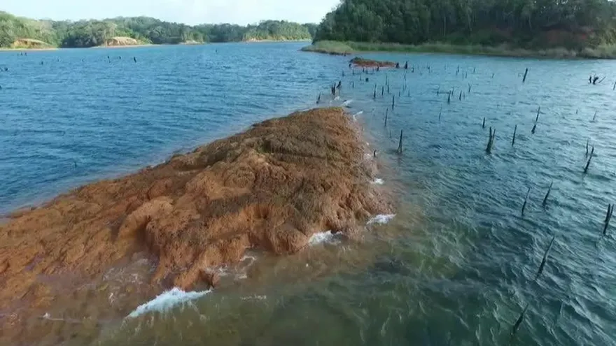 Autoridades toman medidas contra bajo nivel de algunos ríos y lagos en la capital