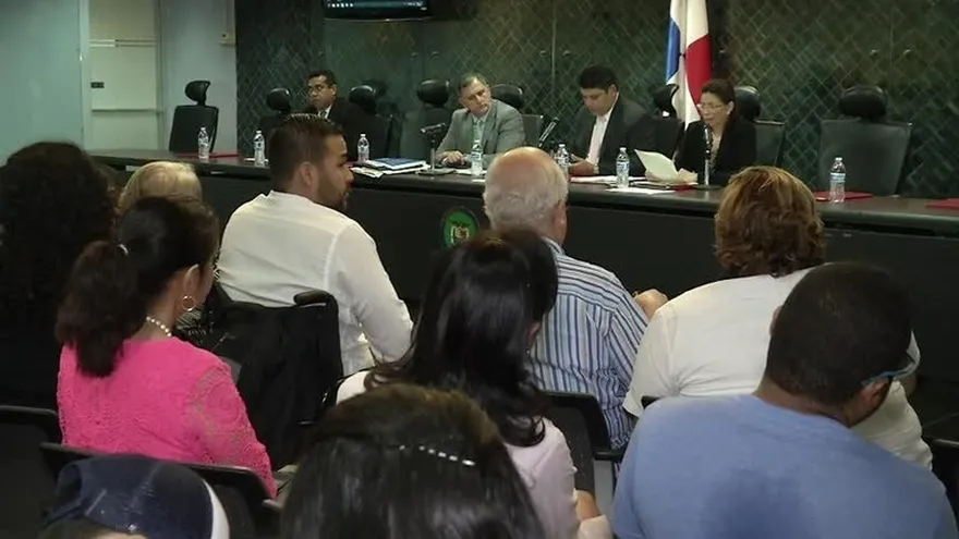 Jóvenes buscan en internet información de educación sexual