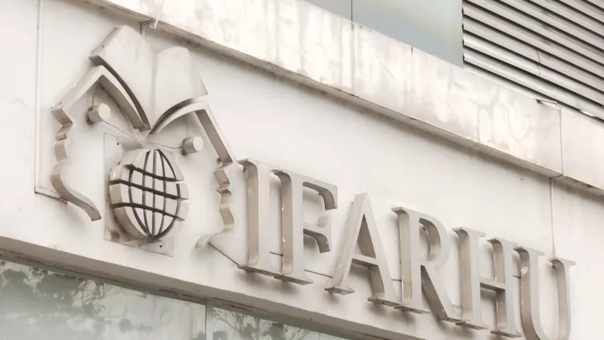 Indignación entre los jóvenes por otorgamiento de auxilios económicos a allegados políticos