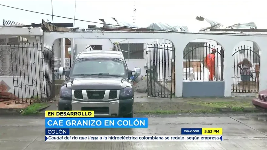 Autoridades atienden comunidad en Colón tras caída de granizo