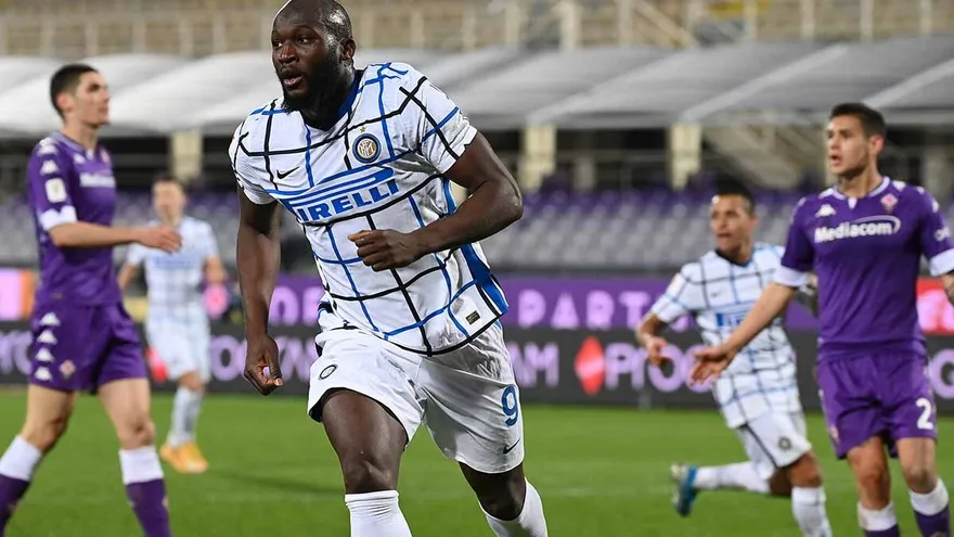 Inter de Milán y Nápoles avanzan a cuartos en la Copa de Italia