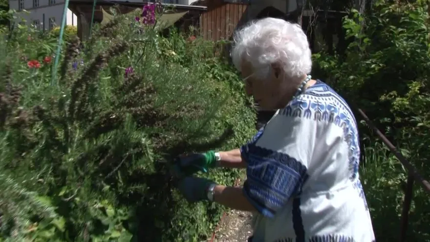 Una centenaria alemana emprende una carrera contra el cambio climático
