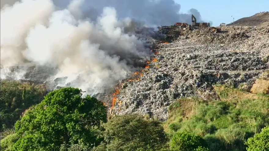 Incendio en cerro Patacón