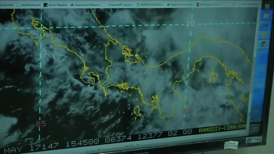 Onda sobre Venezuela genera lluvias en Panamá