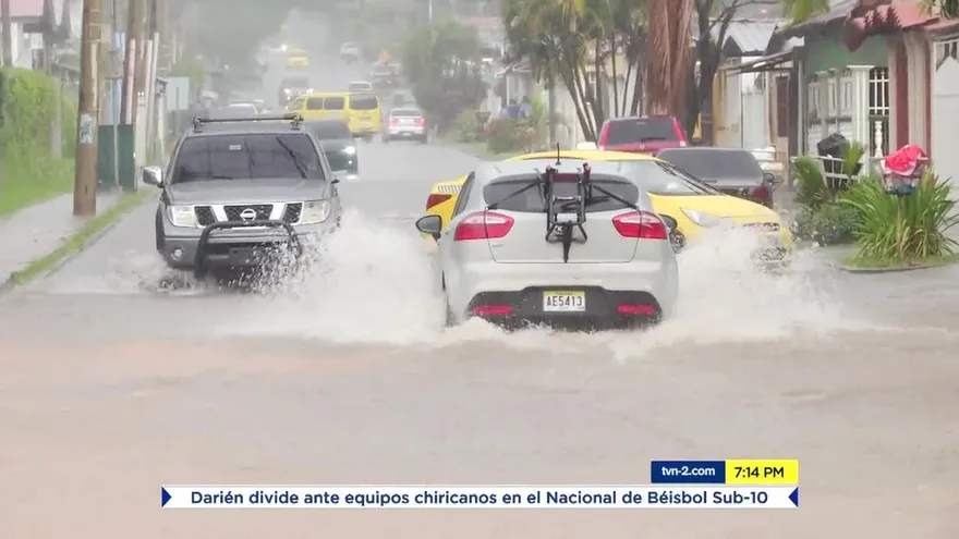 Lluvias provocan inundaciones en la ciudad capital