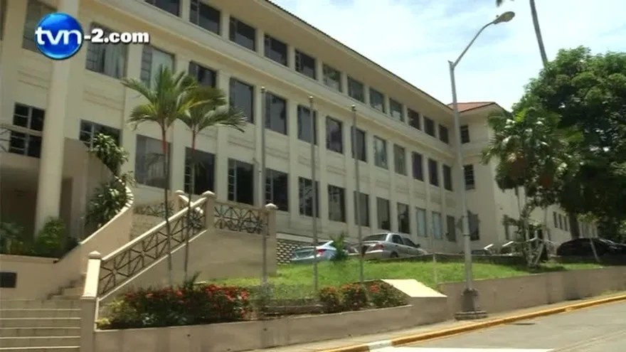 Gómez enfrenta demanda de inconstitucionalidad por su elección