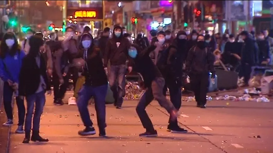 Disturbios callejeros en Honk Kong
