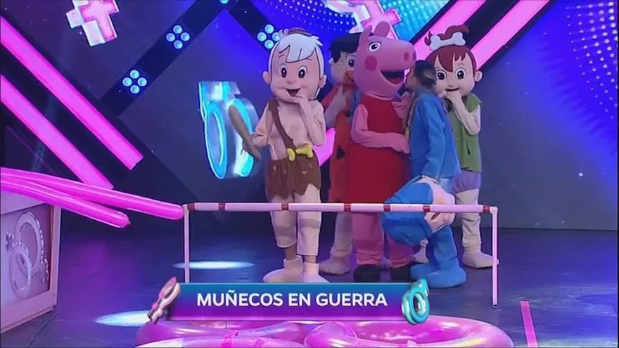 ¡Los Muñecos En Guerra divirtieron a todos!