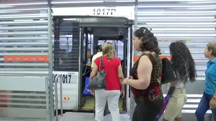 Usuarios utilizan recién estrenada zona paga en Los Andes