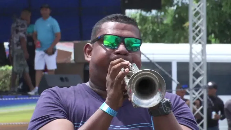 Policía Nacional celebra carnavales