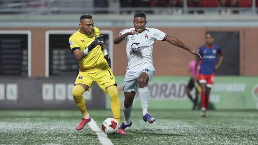 Plaza Amador y Sporting San Miguelito se enfrentan en el COS Sports Plaza